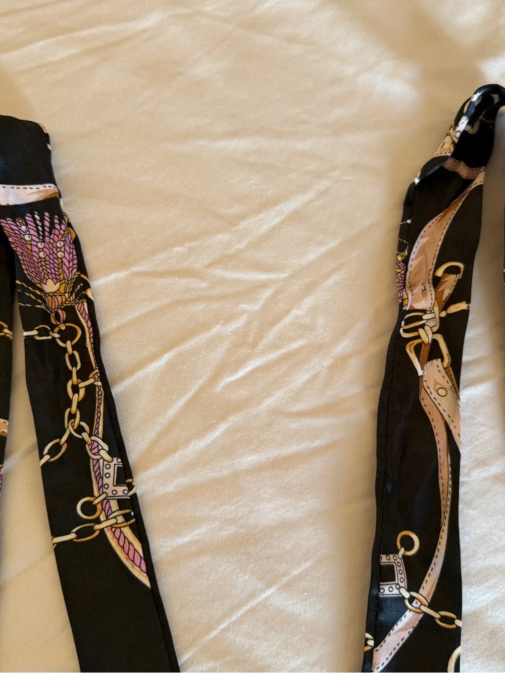 2 xTwill Silk Scarf Ribbon Belt Print Head Bag Neck Tie 34” Black Chain Keychain